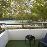 *t2*vue Garonne*piscine*garage*